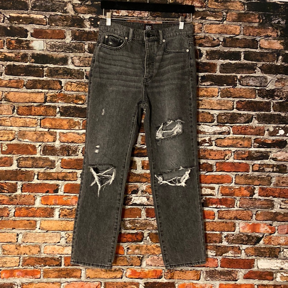 BDG Jeans Womens 27 Black Distressed Slim Straight High Rise.